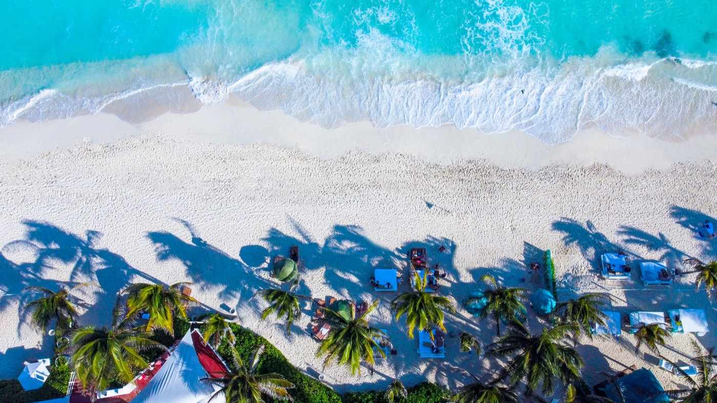 Panoramic View of Hotel Grand Oasis Cancun with ocean view