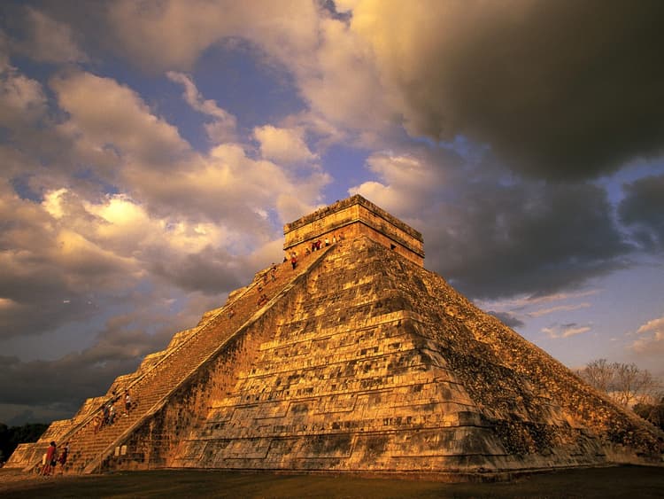 yacimientos arqueologicas chichen itza