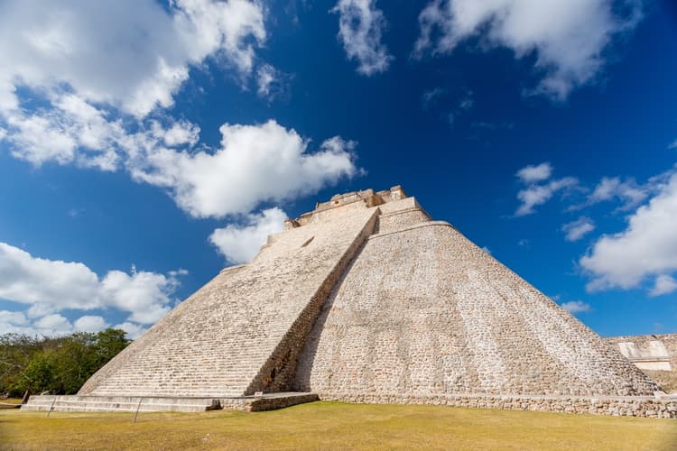 La Pirámide del Adivino en Uxmal