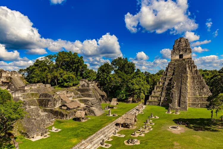 Zona arqueológica de Tikal