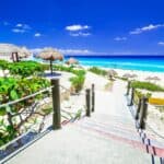 Cancun beach temperature