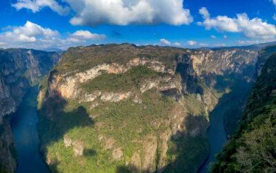 Exploring the Sumidero Canyon