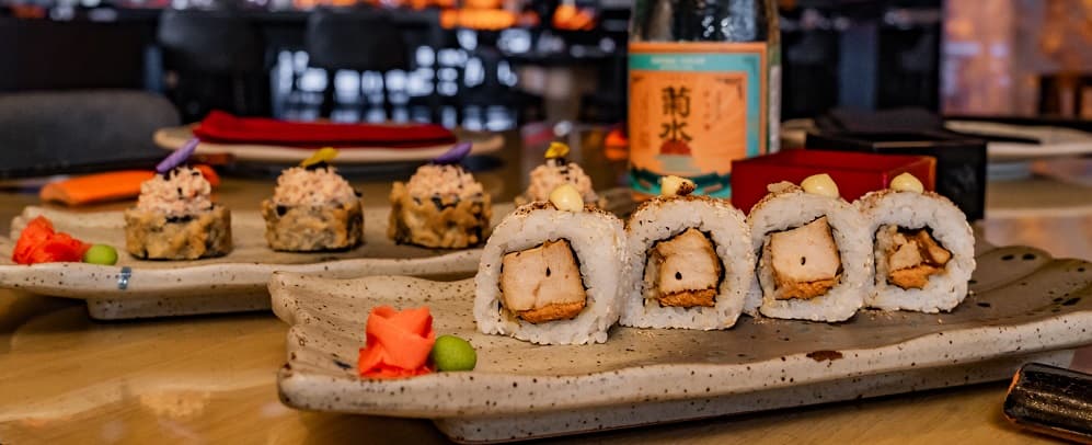 Descubra a cozinha nikkei do Sakura