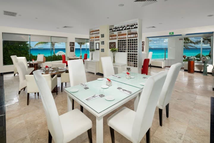 The White Box Restaurant Image