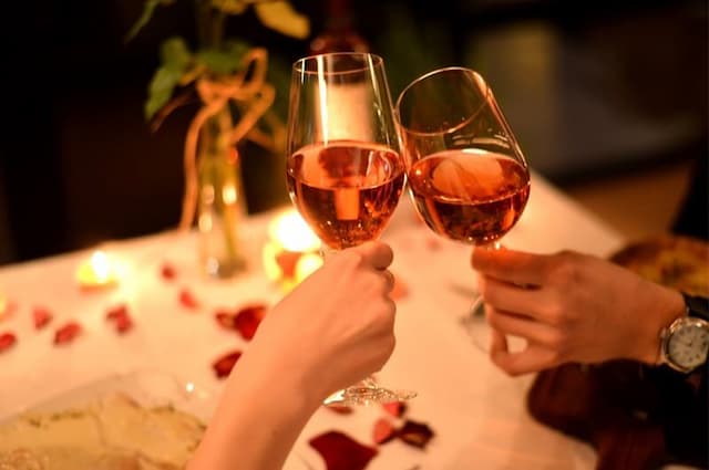 Platillo de restaurante Cena Romántica