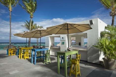 Arrecifes Beach Bar Image