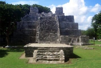 De tour pelas ruínas maias de Cancún