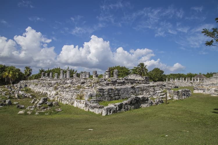 A zona arqueológica El Rey