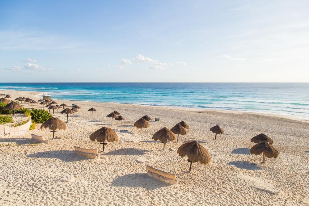 Delfines Beach in Cancun