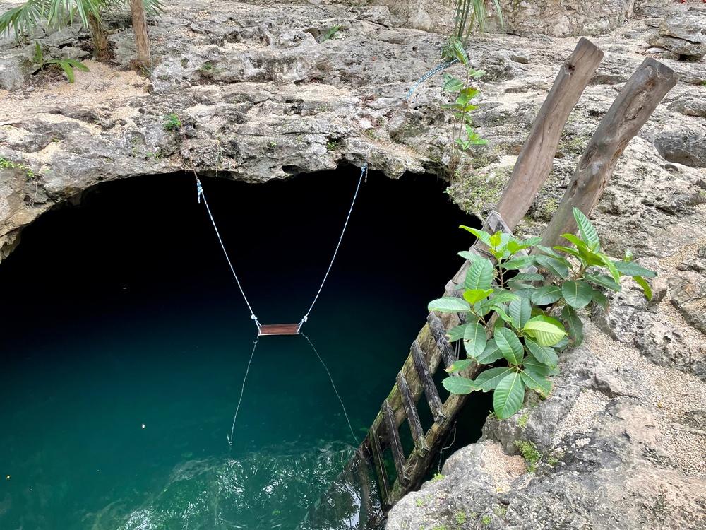 Sumérgete en el Cenote Calavera