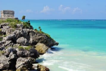 Playa cercana ruinas Tulum