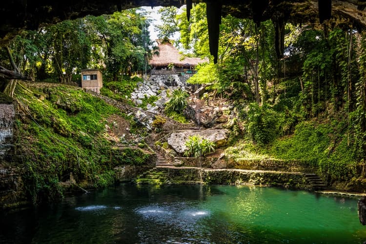 panorámica del cenote Zací