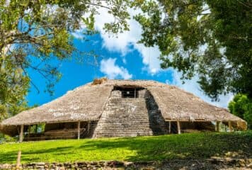 Yacimiento arqueológico Kohunlich