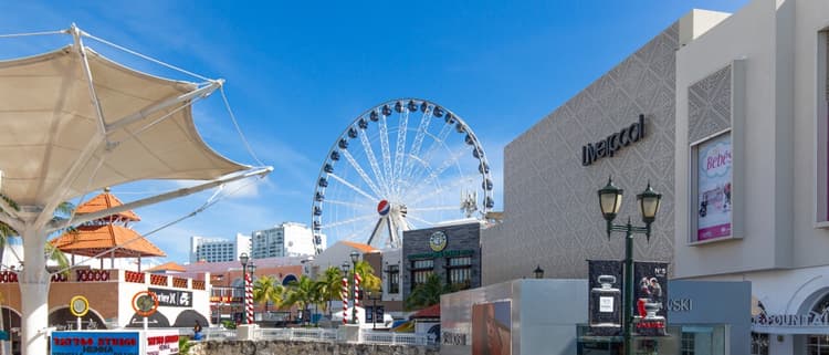centros comerciales de cancun
