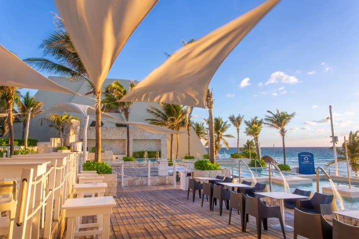 Oasis Beach Club